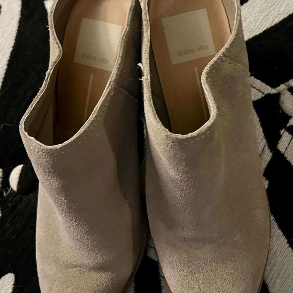 Dolce Vita Women's Suede Block Heel Mules